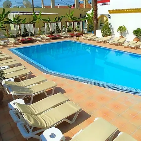 Oasis Club