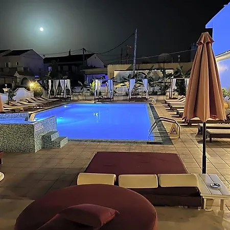 Oasis Club 3* Corfu (city)